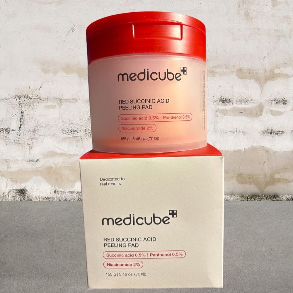 Medicube Red Succinic Acid Peeling Pads NIB